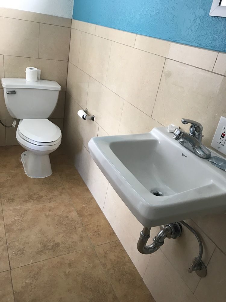 Geneva Motel Daly City Εξωτερικό φωτογραφία